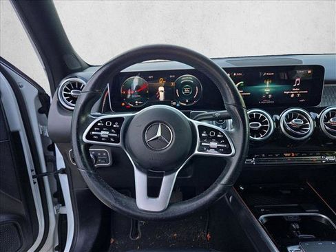 Certified 2020 Mercedes-Benz GLB 250 image 17