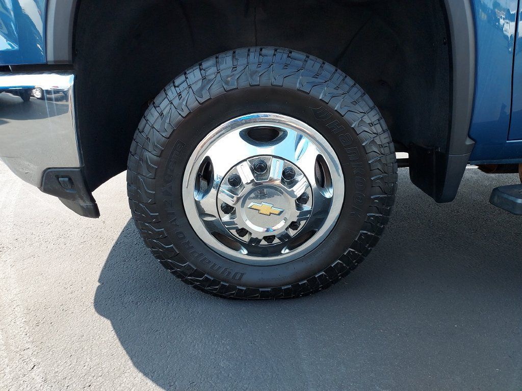 Used 2024 Chevrolet Silverado 3500 LT w/ All Star Edition AWD/4WD image 10