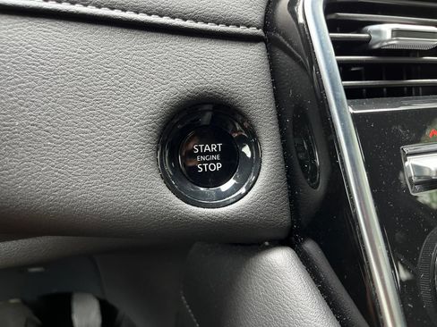 Used 2025 Nissan Armada Platinum w/ Convenience Package AWD/4WD image 17