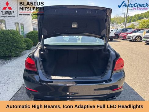 Used 2017 BMW 540i xDrive AWD/4WD image 10