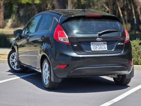 Used 2014 Ford Fiesta SE w/ Exterior Protection Package FWD image 11