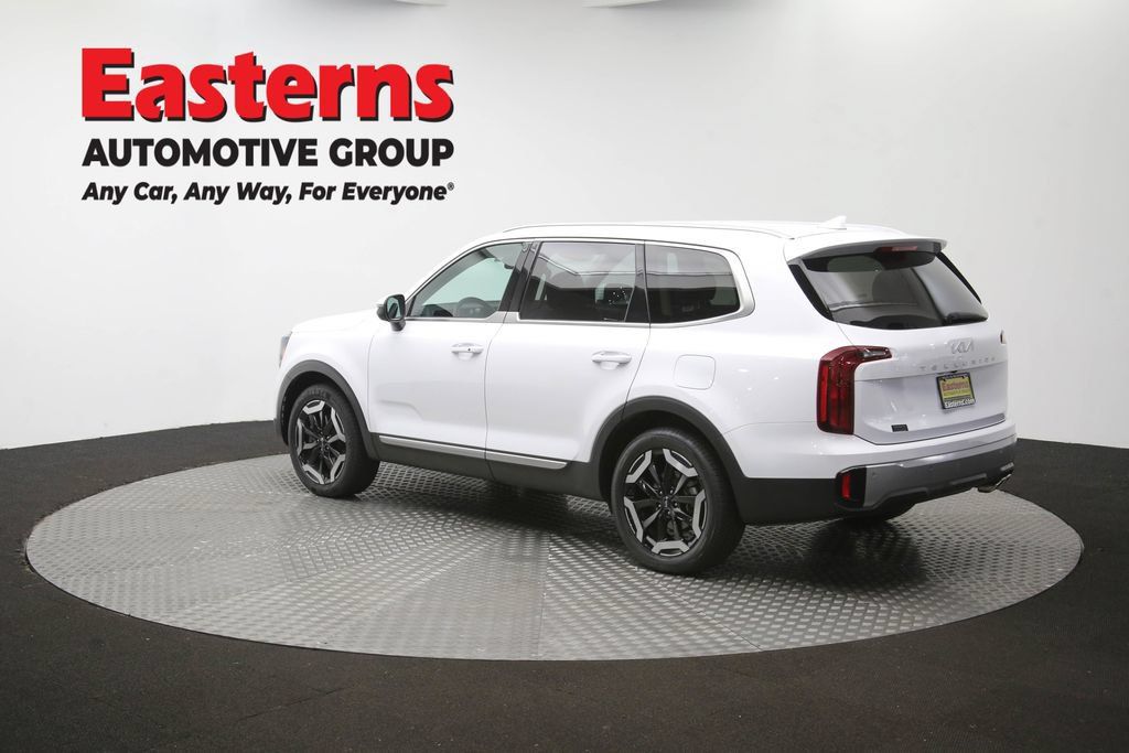 Used 2025 Kia Telluride S FWD image 66