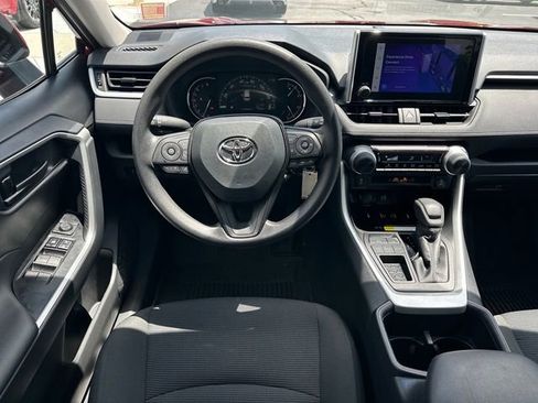 Used 2025 Toyota RAV4 LE FWD image 10