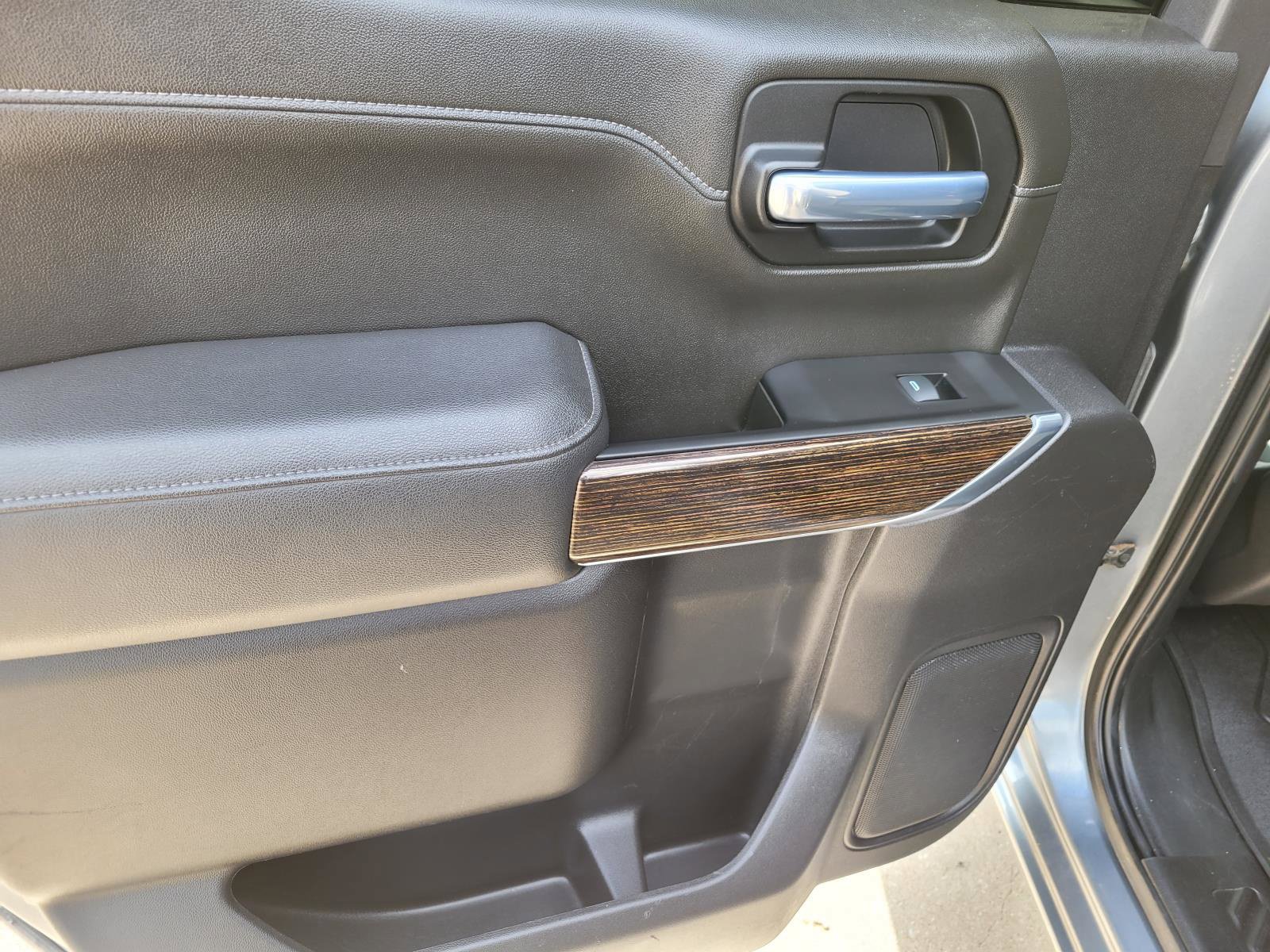 Used 2021 GMC Sierra 1500 Elevation AWD/4WD image 14