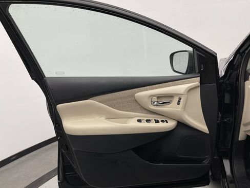 Used 2023 Nissan Murano SL w/ SL Moonroof Package image 9