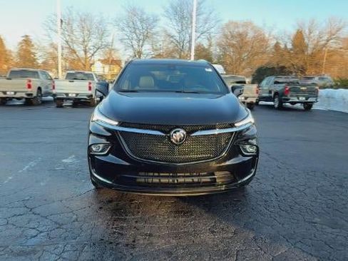 Used 2022 Buick Enclave Essence w/ Experience Buick Package image 3