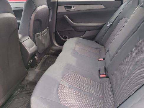 Used 2019 Hyundai Sonata SE image 19