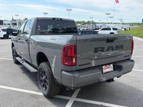 New 2026 RAM 2500 Big Horn AWD/4WD image 25