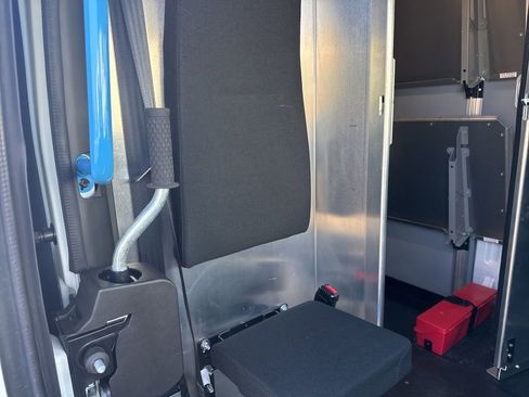 Used 2024 RAM ProMaster 3500 w/ Delivery Van Package image 15