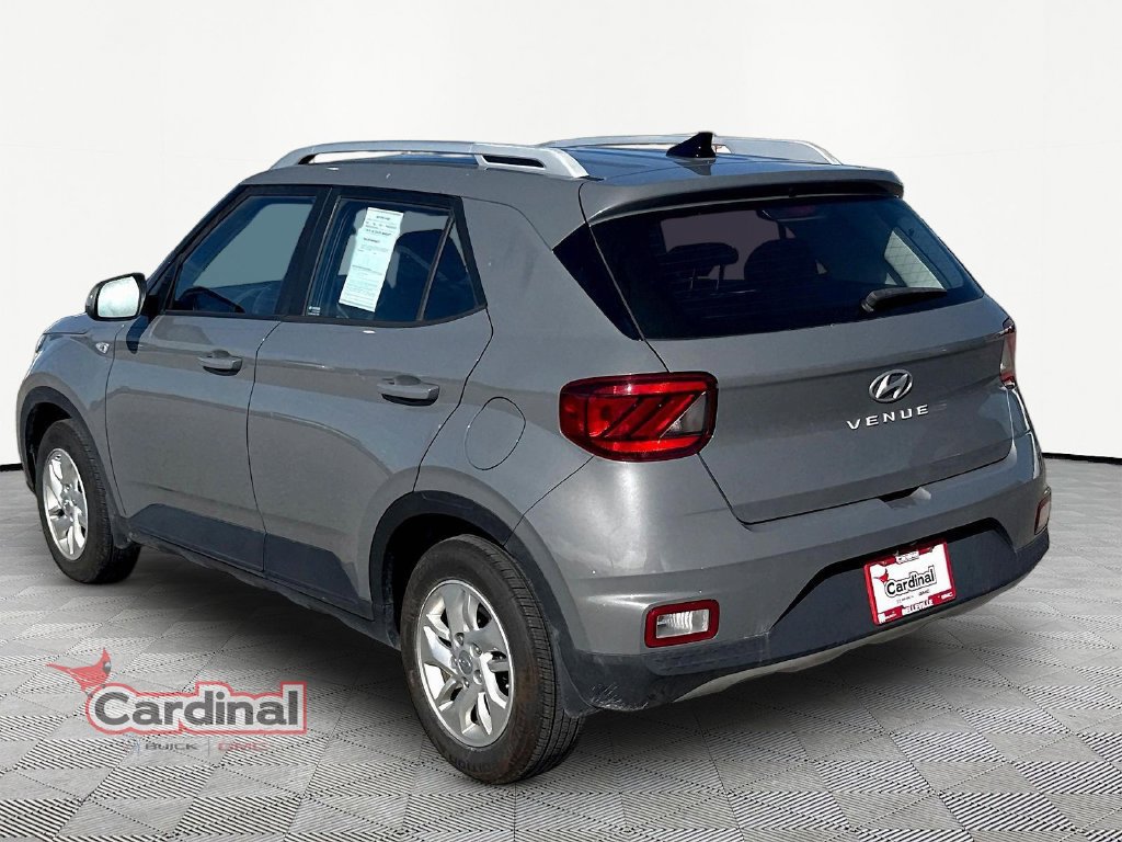 Used 2020 Hyundai Venue SEL w/ Convenience Package FWD image 6