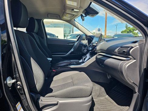 Used 2023 Mitsubishi Eclipse Cross LE AWD/4WD image 10