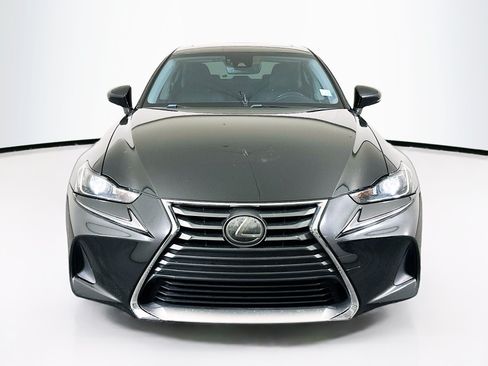 Used 2018 Lexus IS 300 w/ Comfort Package RWD image 2