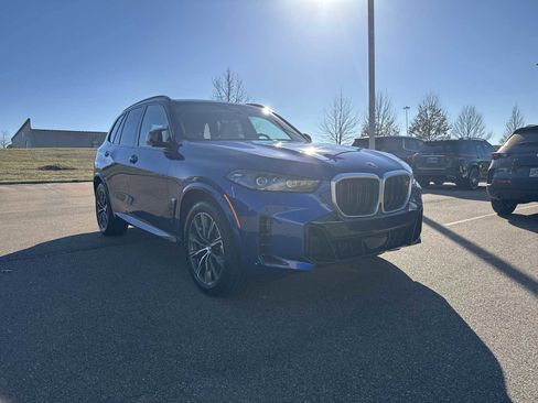 Used 2026 BMW X5 M60i image 8
