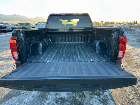 Certified 2025 GMC Sierra 1500 Elevation image 14