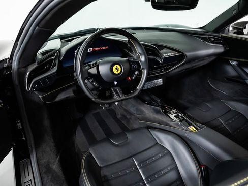 Used 2022 Ferrari SF90 Stradale image 4