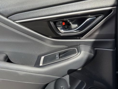 Used 2022 Subaru Outback Limited image 32