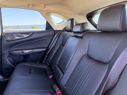 Used 2024 Lexus NX 350h AWD image 19