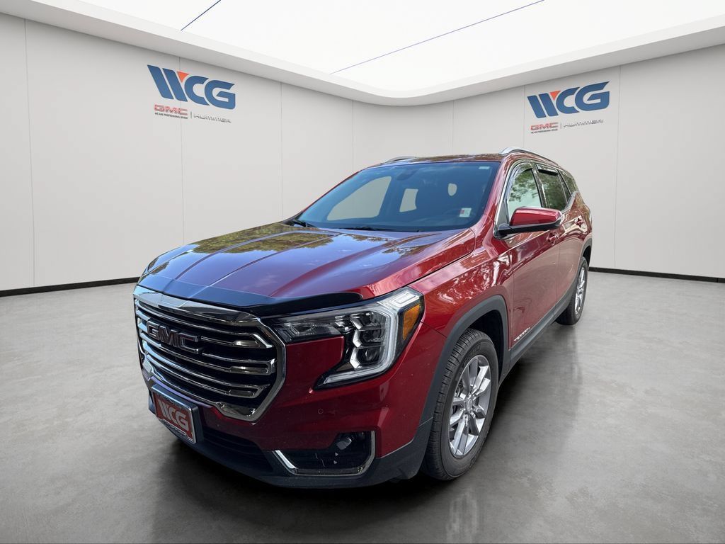 Used 2024 GMC Terrain SLT w/ Tech Package AWD/4WD image 6