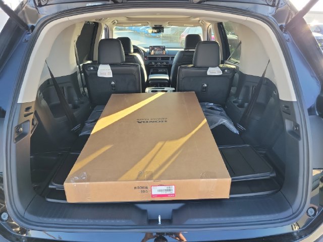 New 2025 Honda Pilot Elite image 8