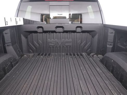 Used 2024 GMC Sierra 1500 AT4 w/ Technology Package AWD/4WD image 31