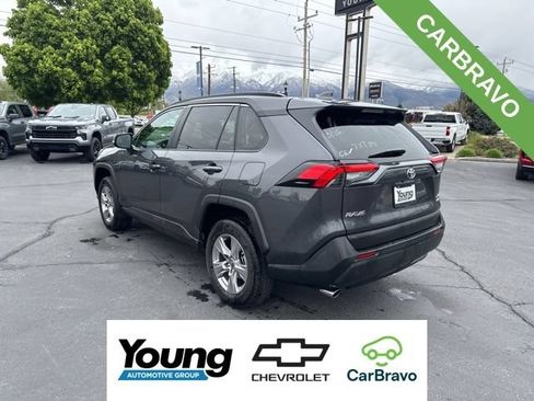 Used 2025 Toyota RAV4 XLE AWD/4WD image 5