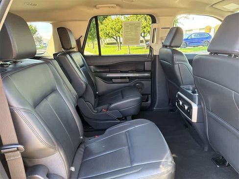 Used 2024 Ford Expedition Max XLT image 41