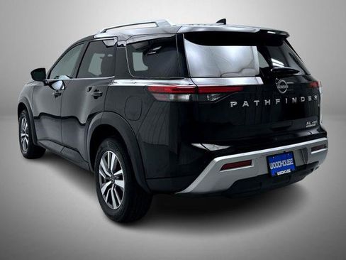 Certified 2025 Nissan Pathfinder SL AWD/4WD image 7