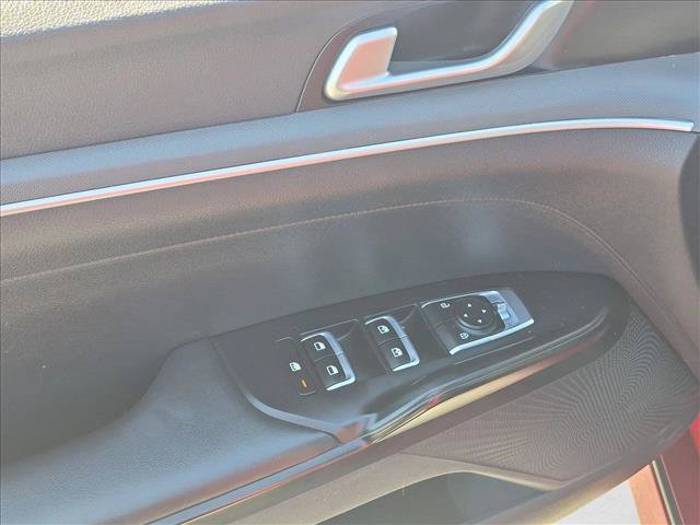 Used 2022 Kia K5 GT-Line FWD image 12