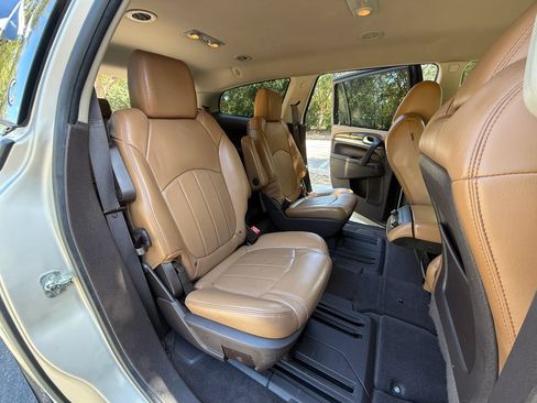 Used 2014 Buick Enclave Premium w/ Trailering Provision Package AWD/4WD image 21