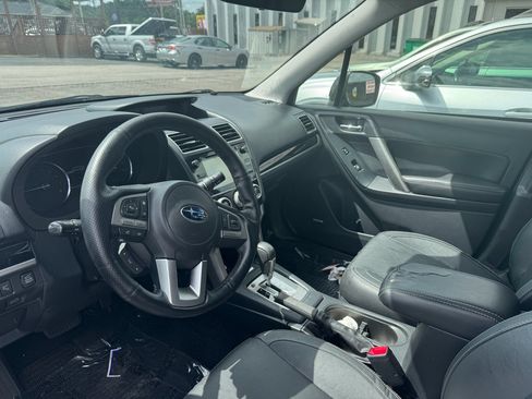 Used 2017 Subaru Forester 2.5i Limited w/ Popular Package #1 AWD/4WD image 7
