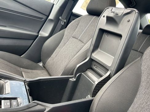 Used 2023 Honda Accord Sport image 32