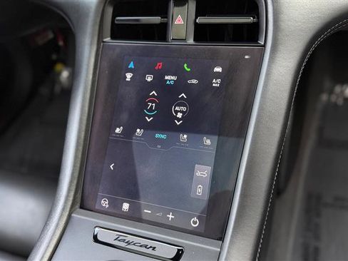 Used 2022 Porsche Taycan GTS image 26