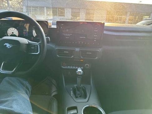 Used 2024 Ford Mustang Coupe image 12