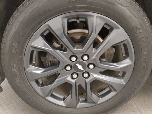 Used 2019 Chevrolet Traverse RS FWD image 31