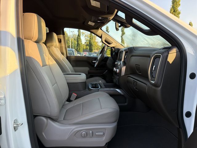 Used 2019 GMC Sierra 1500 SLT w/ SLT Premium Plus Package AWD/4WD image 16