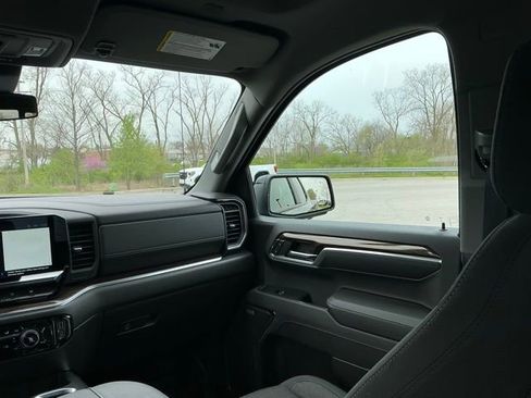 Used 2023 Chevrolet Silverado 1500 RST AWD/4WD image 28