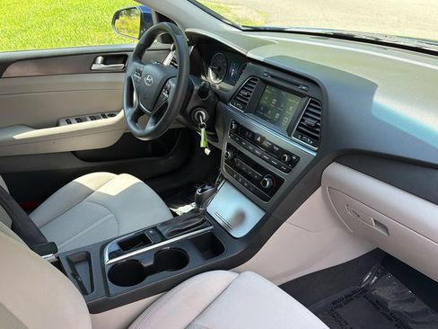 Used 2017 Hyundai Sonata Sport FWD image 21