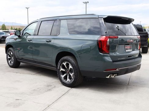New 2026 GMC Yukon XL AT4 Ultimate AWD/4WD image 4