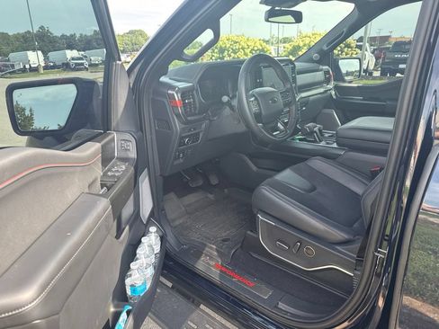 Used 2025 Ford F150 Raptor AWD/4WD image 5
