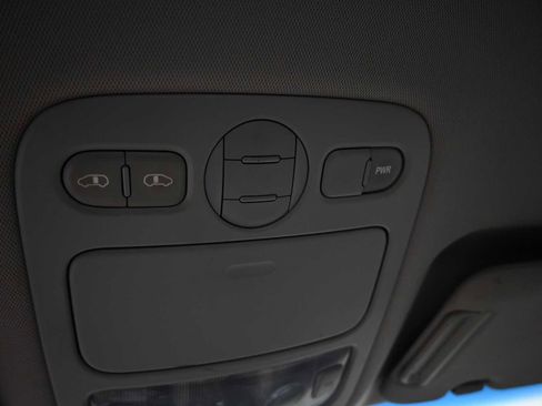 Used 2012 Kia Sedona LX w/ PWR Pkg FWD image 16
