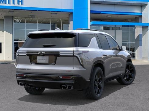 New 2026 Chevrolet Traverse RS image 4