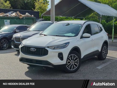 Used 2024 Ford Escape SE FWD image 1