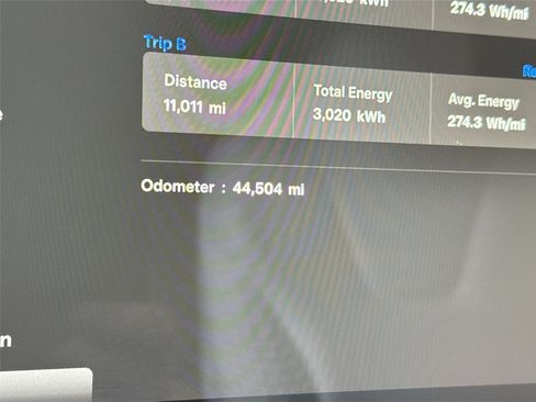 Used 2022 Tesla Model S image 18