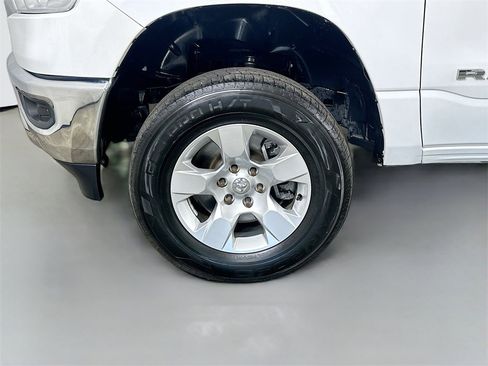 Used 2019 RAM 1500 Big Horn image 8