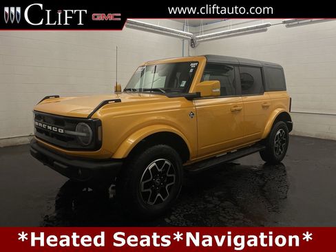 Used 2022 Ford Bronco Outer Banks image 1