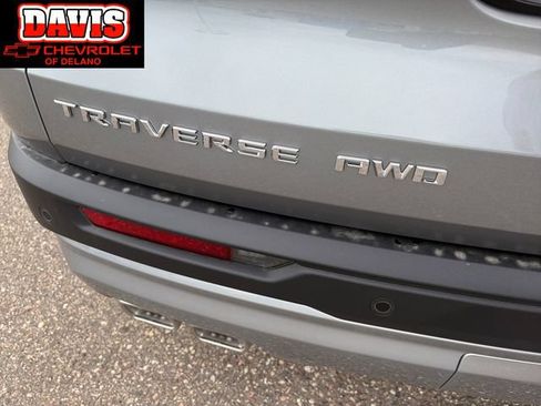 New 2026 Chevrolet Traverse LT w/ Driver Confidence Package AWD/4WD image 27