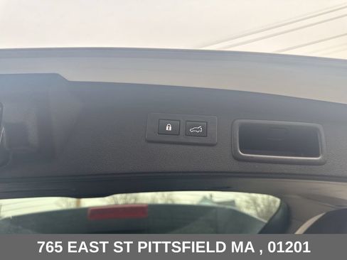 Used 2023 Subaru Forester Premium AWD/4WD image 14