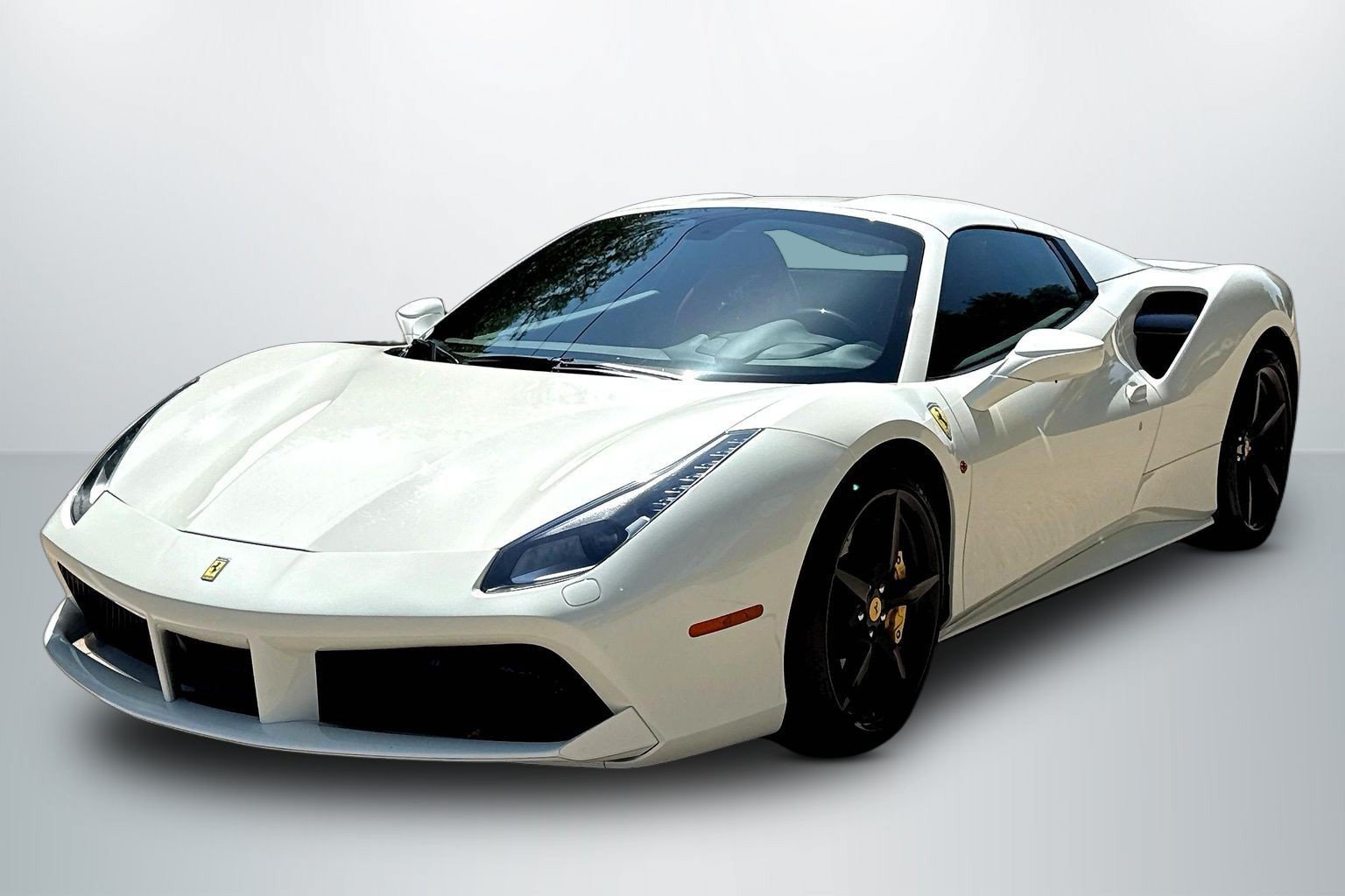 Certified 2019 Ferrari 488 Spider RWD image 3