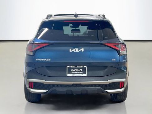 Certified 2023 Kia Sportage X-Line AWD/4WD image 6