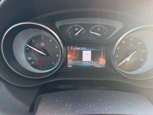 Used 2017 Buick Envision Essence image 4